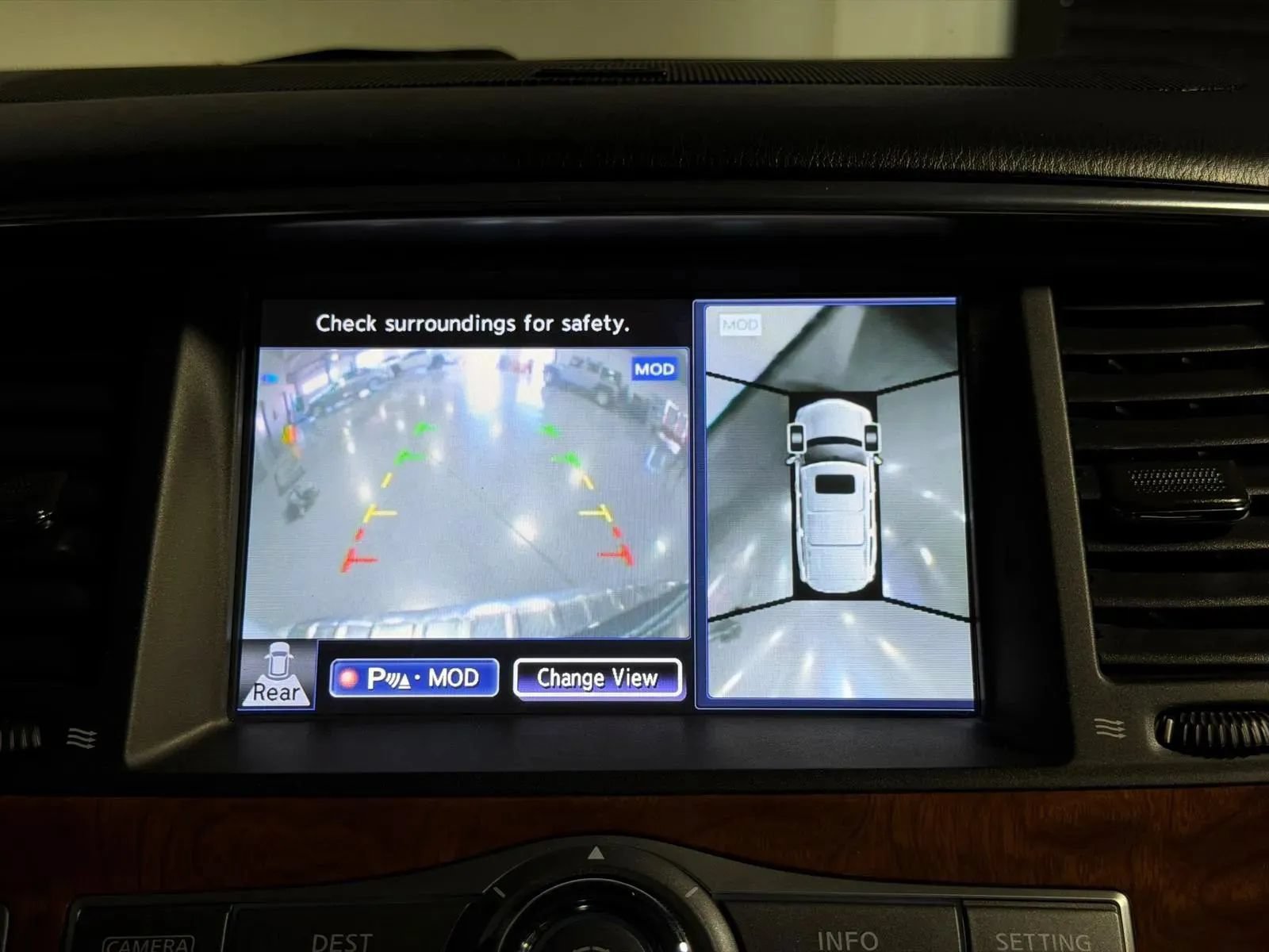 Used 2015 INFINITI QX80 2WD w/ Deluxe Technology Package image 47