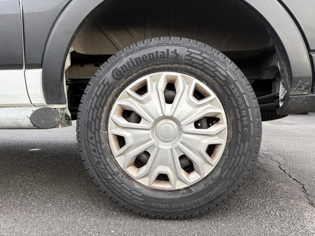 Used 2024 Ford Transit 250 Low Roof w/ Exterior Upgrade Package image 19