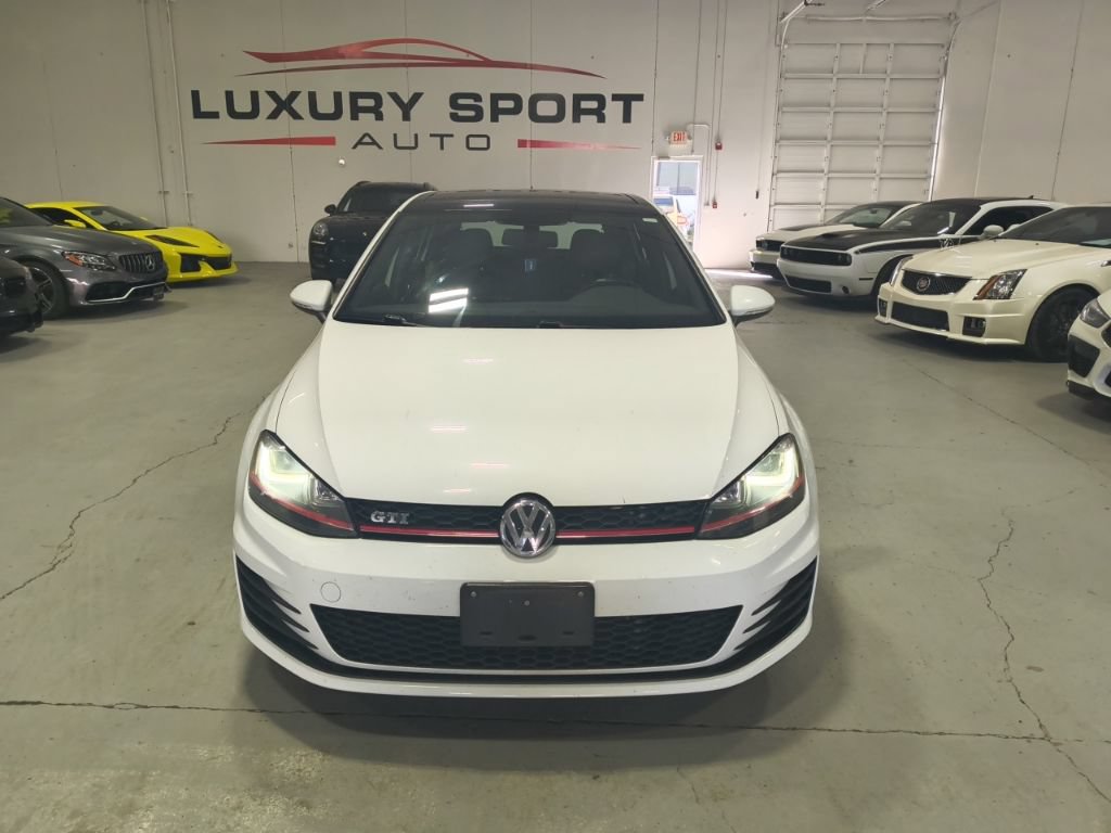 Used 2016 Volkswagen GTI SE w/ Lighting Package (SEL) FWD image 8