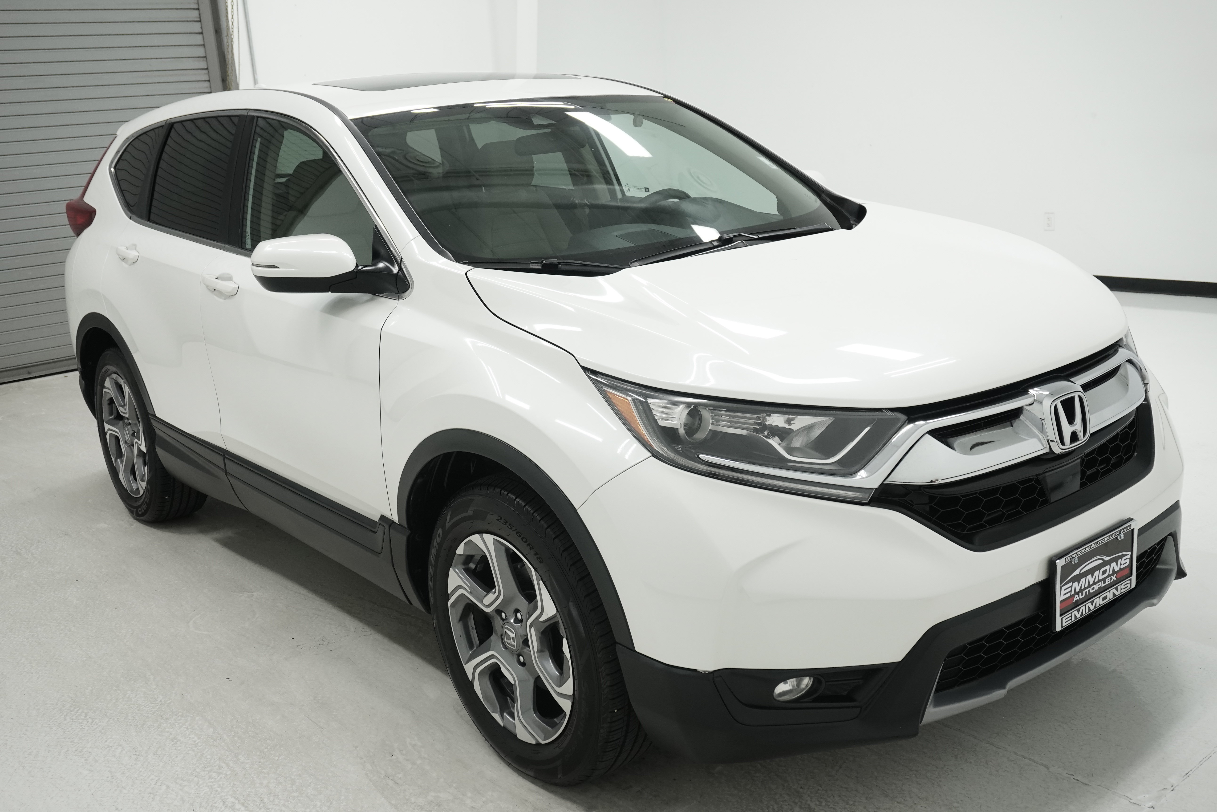 Used 2017 Honda CR-V EX image 3