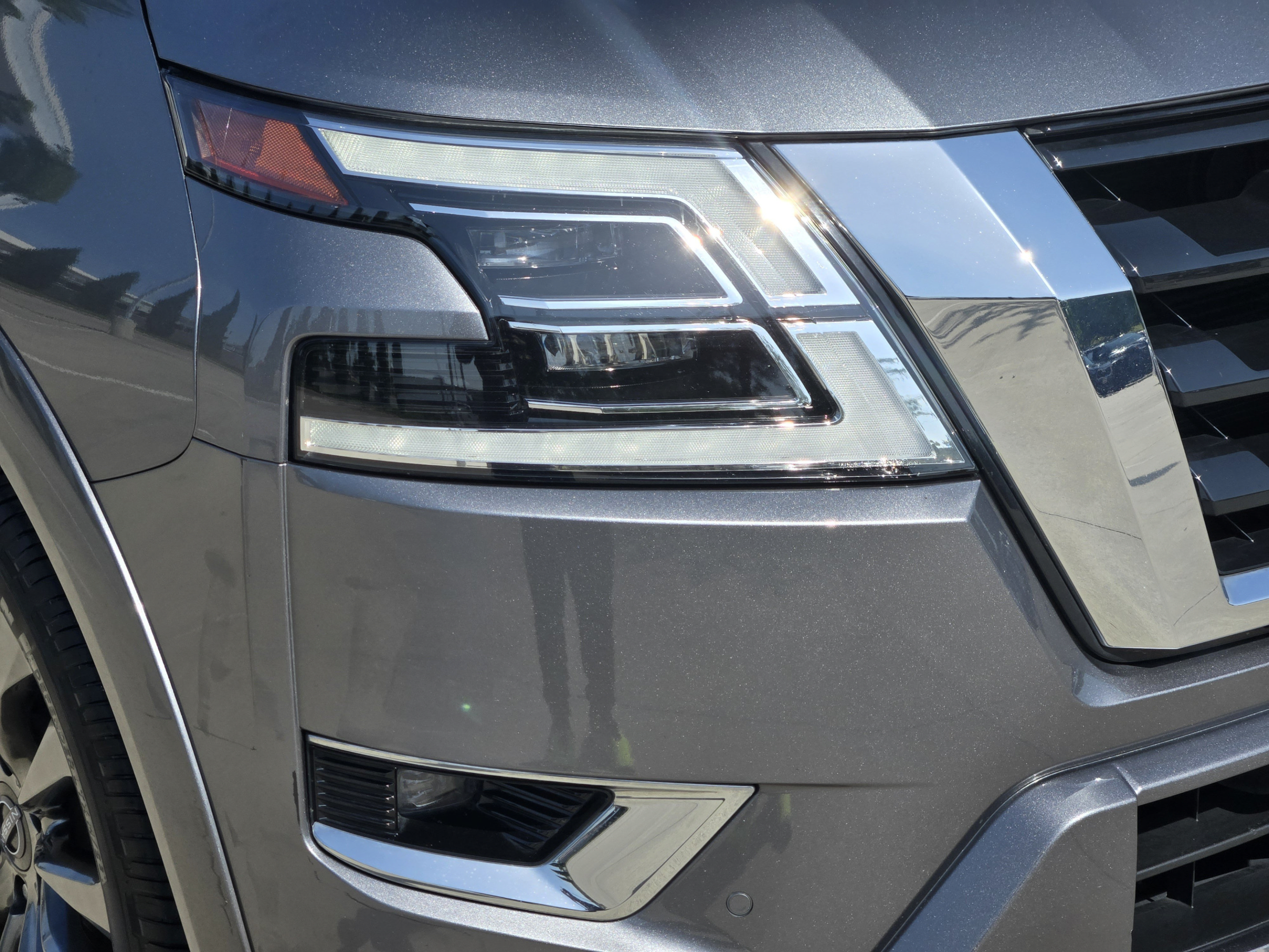 Used 2022 Nissan Armada Platinum RWD image 38