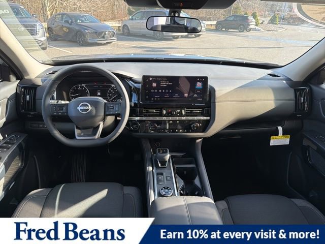 New 2026 Nissan Pathfinder SV image 15