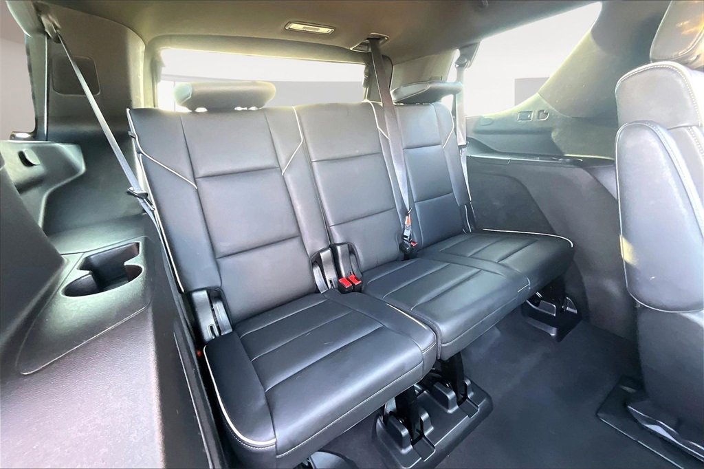 Used 2021 Cadillac Escalade Premium Luxury image 30