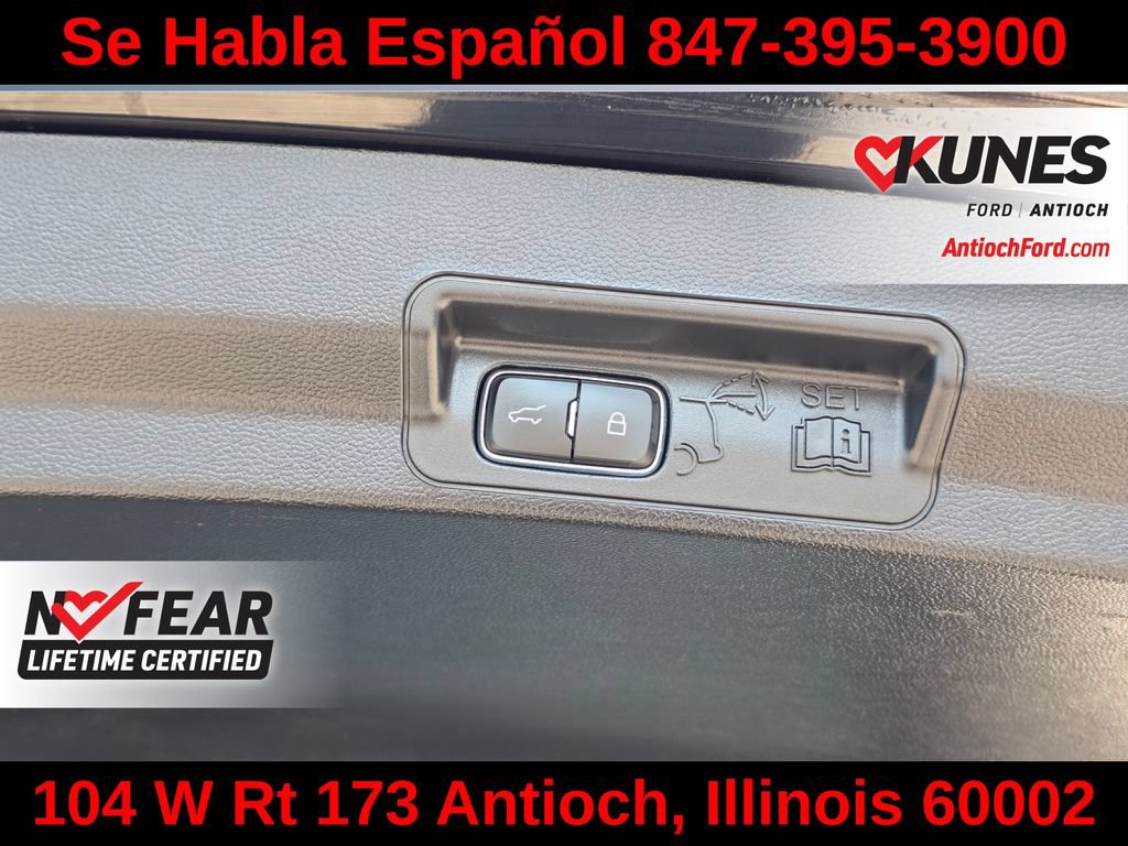 Certified 2023 Ford Explorer Limited AWD/4WD image 35