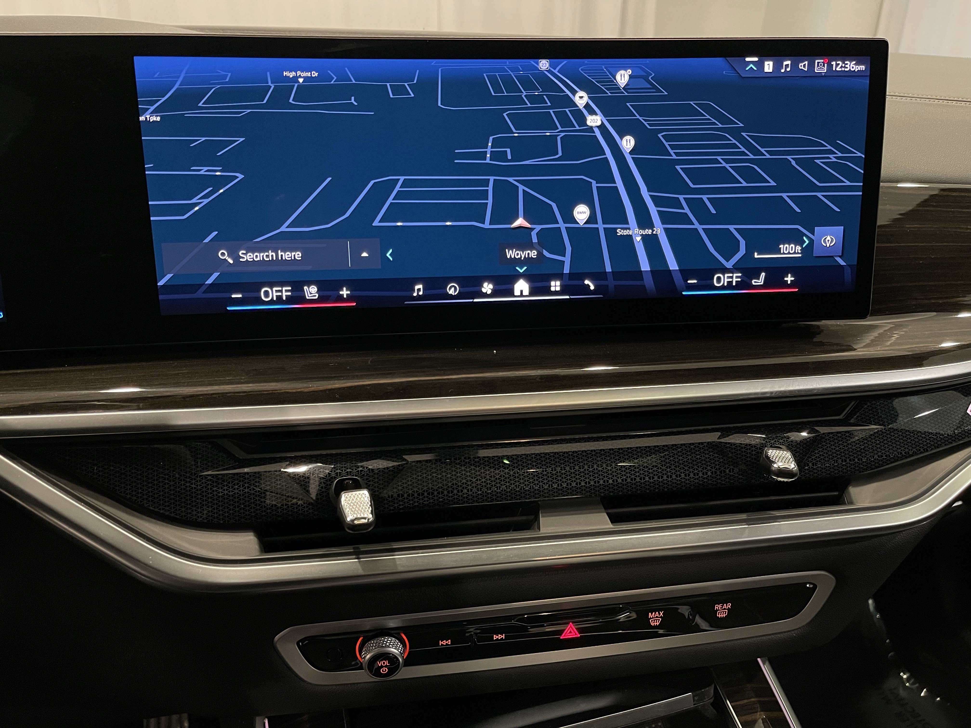 Used 2024 BMW X5 xDrive40i image 23