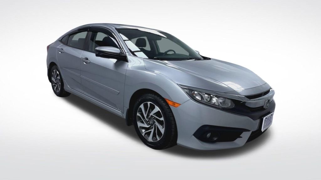 Used 2017 Honda Civic EX image 2