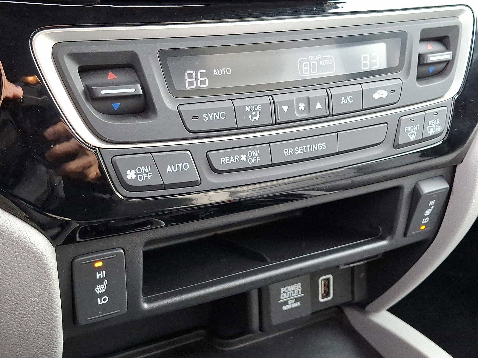 Used 2019 Honda Ridgeline RTL-E image 16