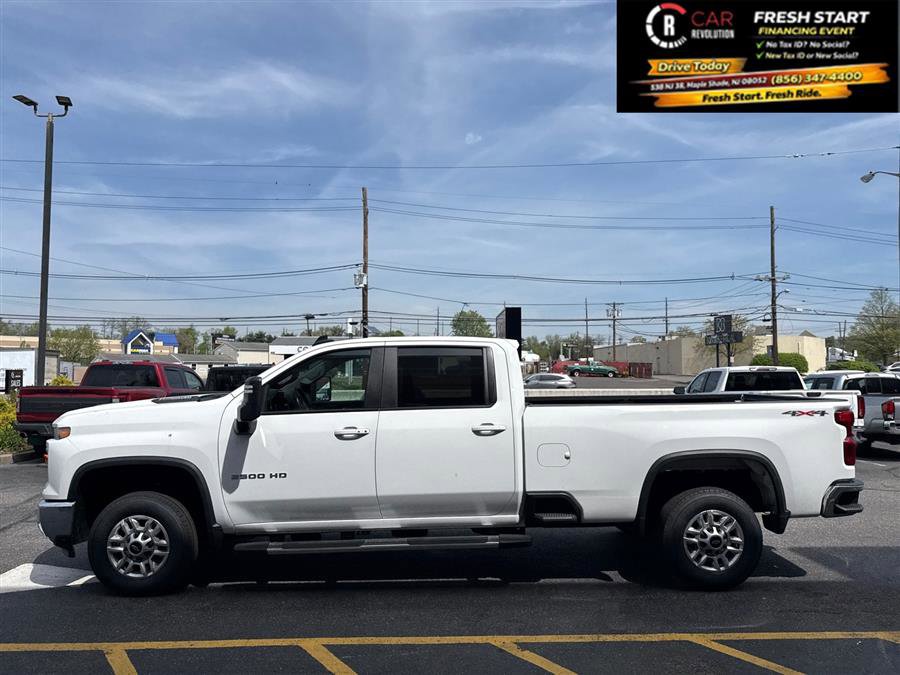 Used 2024 Chevrolet Silverado 2500 LT AWD/4WD image 31