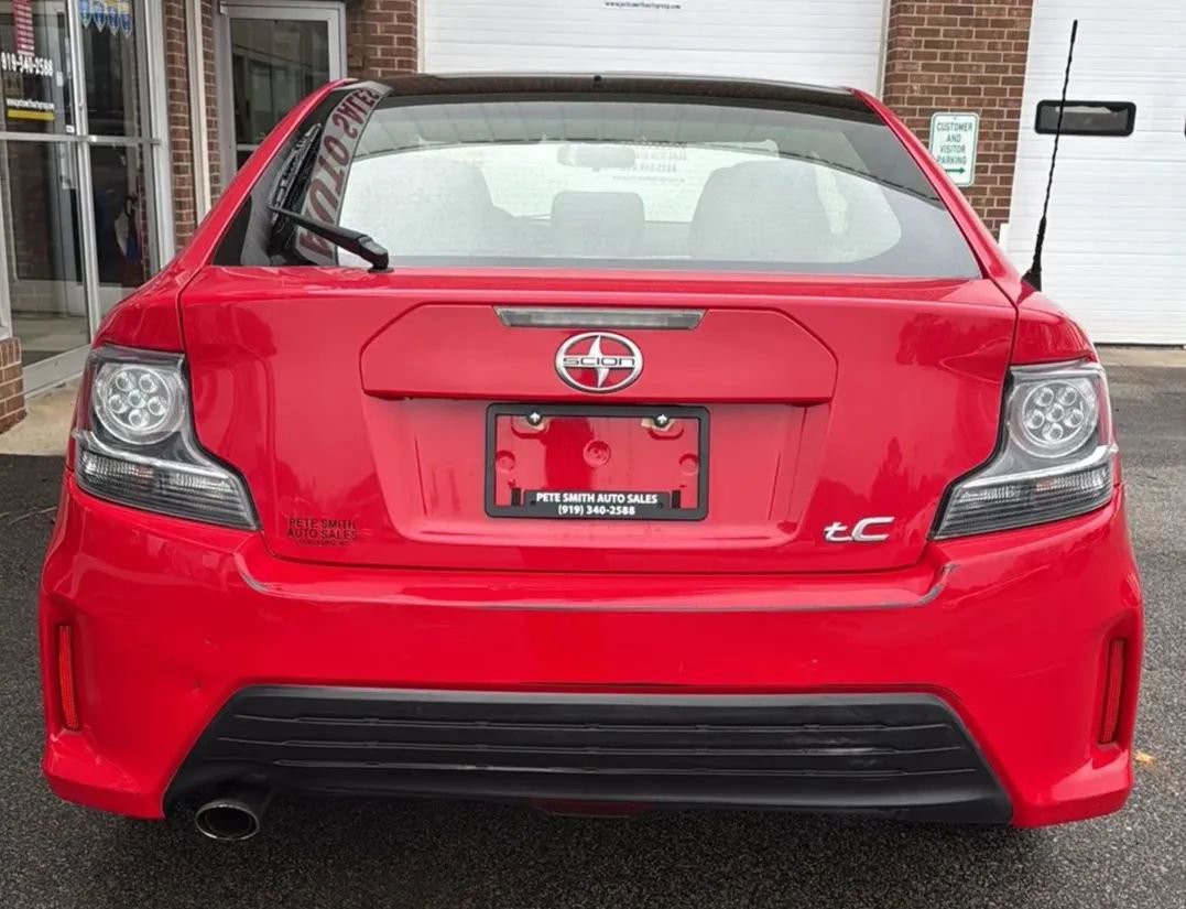 Used 2016 Scion tC Hatchback Coupe 2D image 8