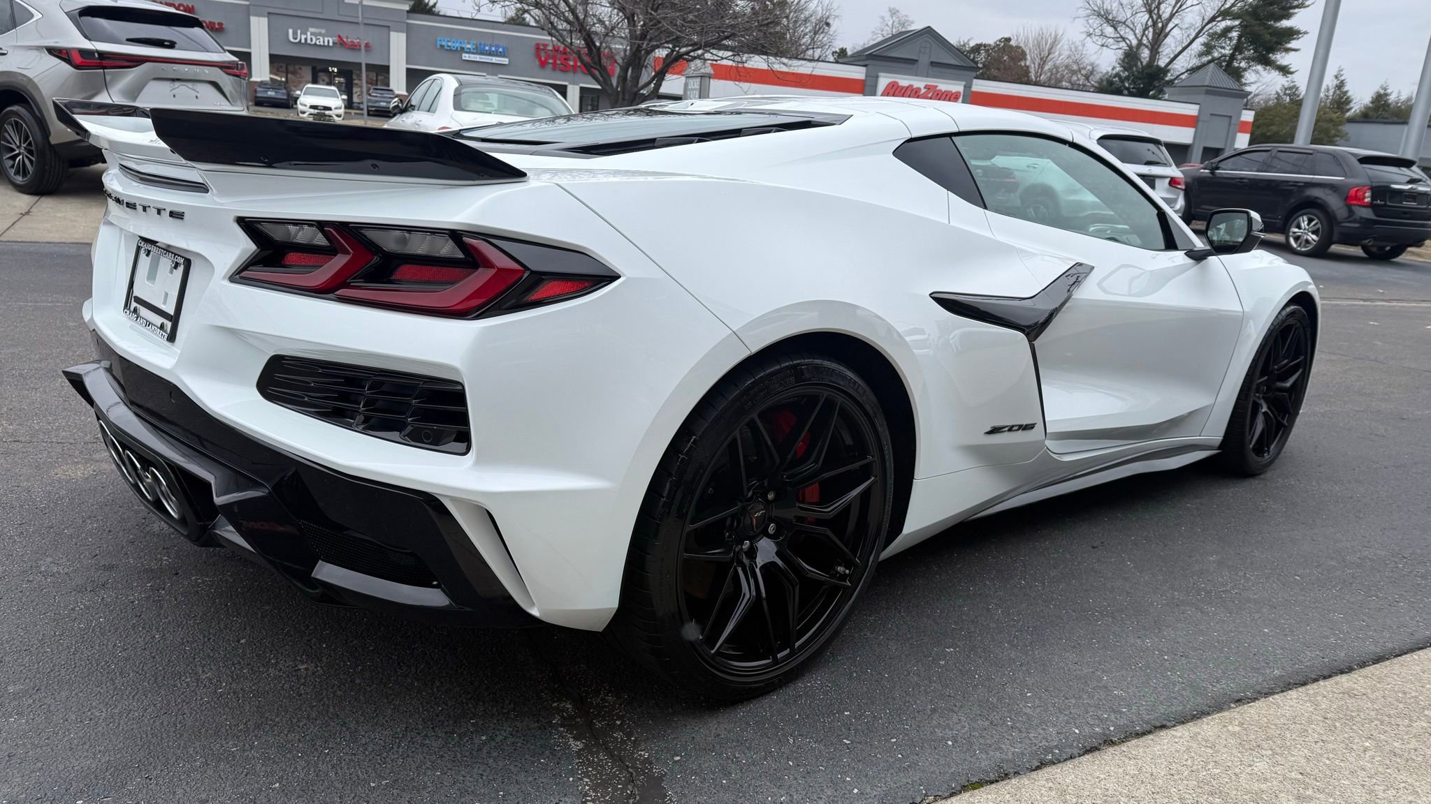 Used 2024 Chevrolet Corvette Z06 image 11