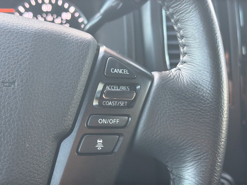 Certified 2024 Nissan Titan SV w/ SV Convenience Package image 19