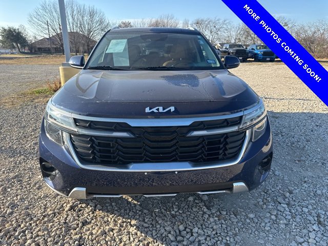 Used 2024 Kia Seltos EX image 2