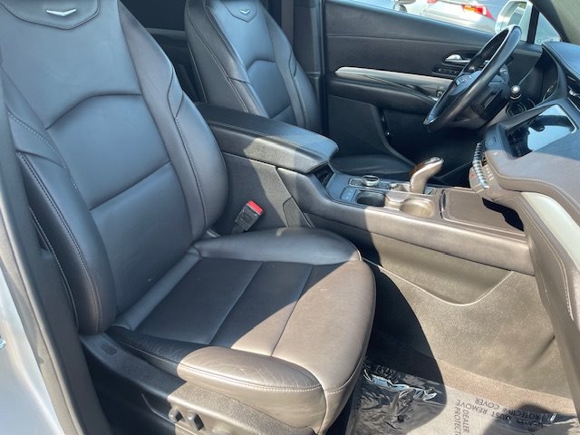 Used 2020 Cadillac XT4 Premium Luxury image 18