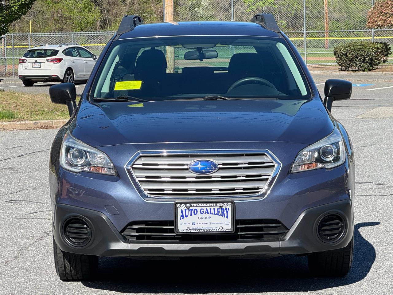 Used 2017 Subaru Outback 2.5i AWD/4WD image 2