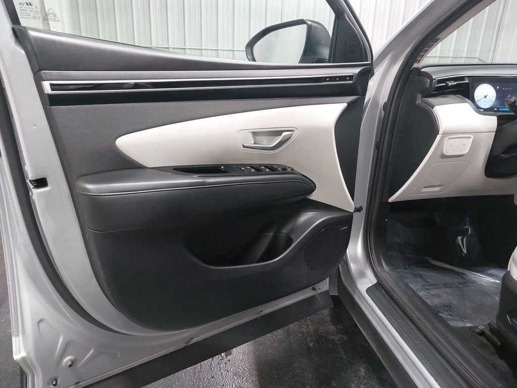 Used 2024 Hyundai Tucson Limited image 28