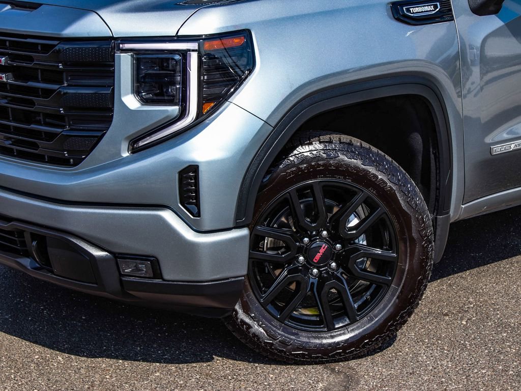Used 2025 GMC Sierra 1500 Elevation AWD/4WD image 45