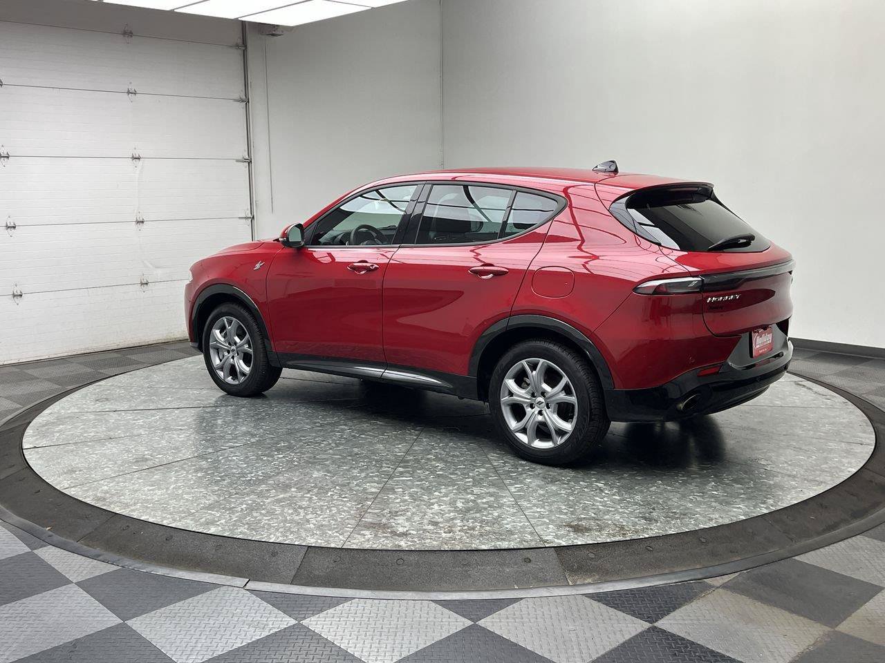 Used 2024 Dodge Hornet R/T AWD/4WD image 2