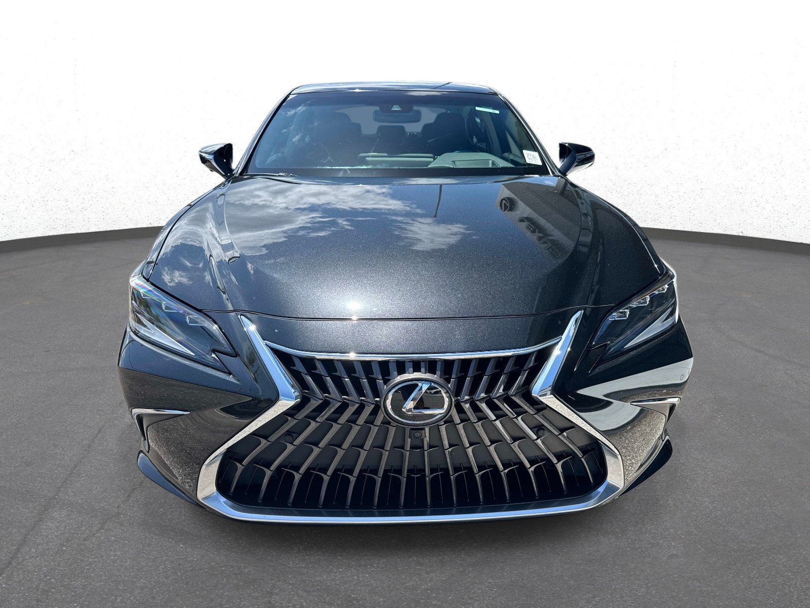Certified 2022 Lexus ES 350 Ultra Luxury w/ Accessory Package 2 FWD image 8
