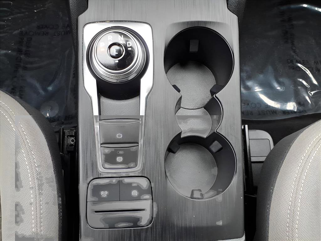 Used 2021 Ford Escape SE w/ SE Sport Appearance Package image 15