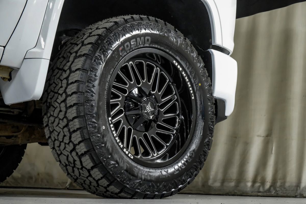 Used 2023 Chevrolet Silverado 2500 LT image 55