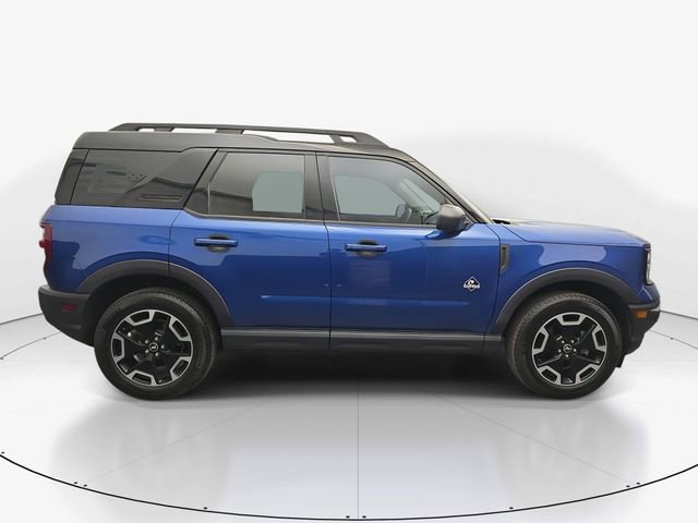 Used 2023 Ford Bronco Sport Outer Banks image 11