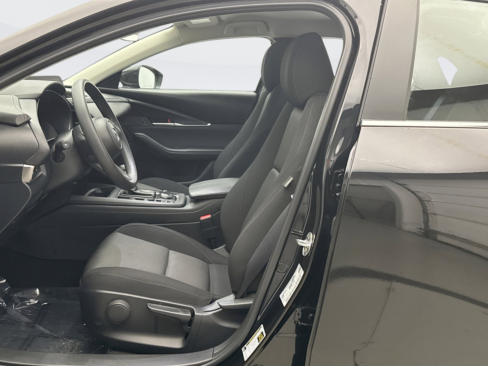 Used 2025 MAZDA CX-30 AWD 2.5 S image 11