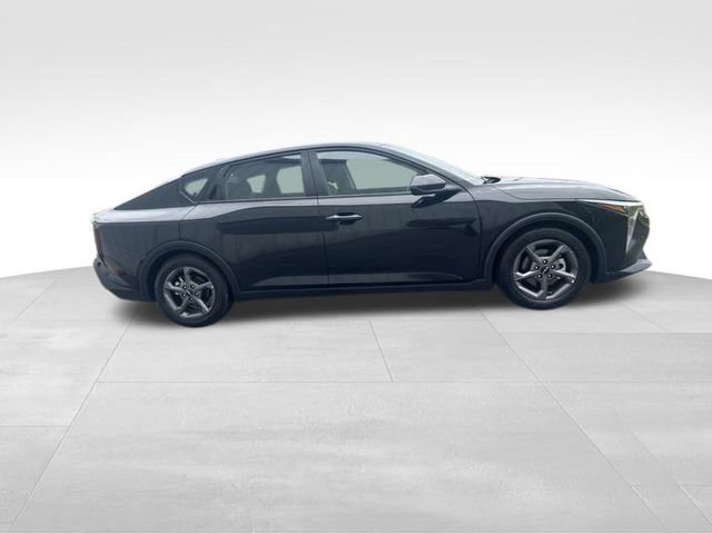 Used 2025 Kia K4 FWD image 8