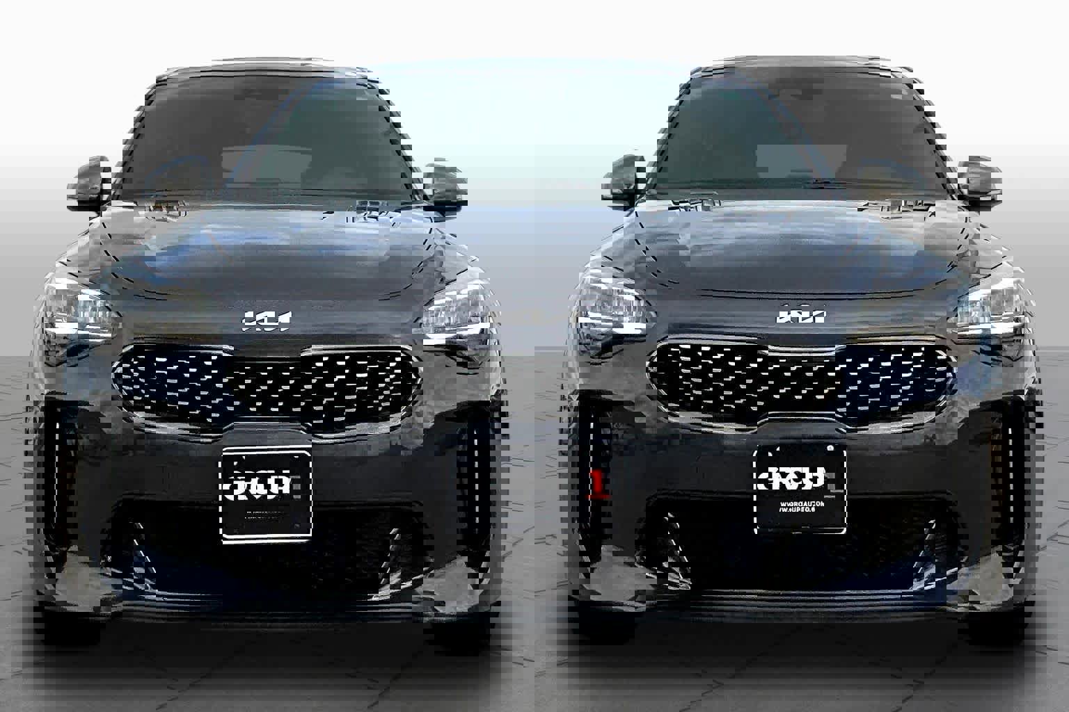 Used 2023 Kia Stinger GT-Line w/ Sun & Sound Package image 4