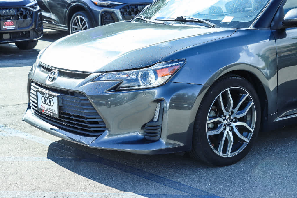 Used 2014 Scion tC FWD image 7