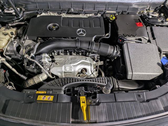 Used 2022 Mercedes-Benz GLB 250 image 25