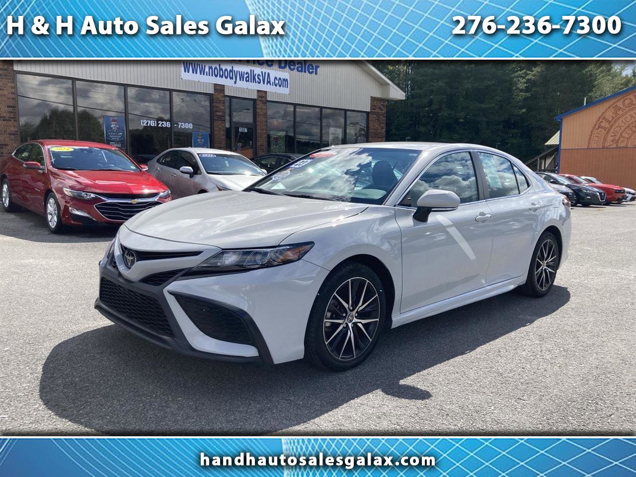 Used 2023 Toyota Camry SE