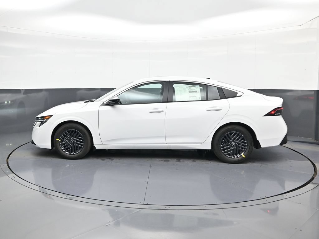 New 2026 Nissan Sentra SV w/ SV Convenience Package FWD image 5