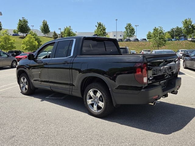 Certified 2025 Honda Ridgeline RTL image 4