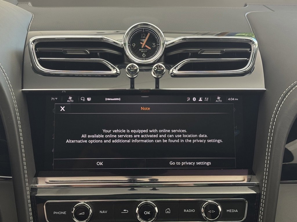 New 2025 Bentley Bentayga image 23