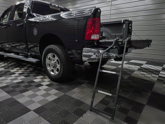 Used 2017 RAM 3500 Big Horn AWD/4WD image 12
