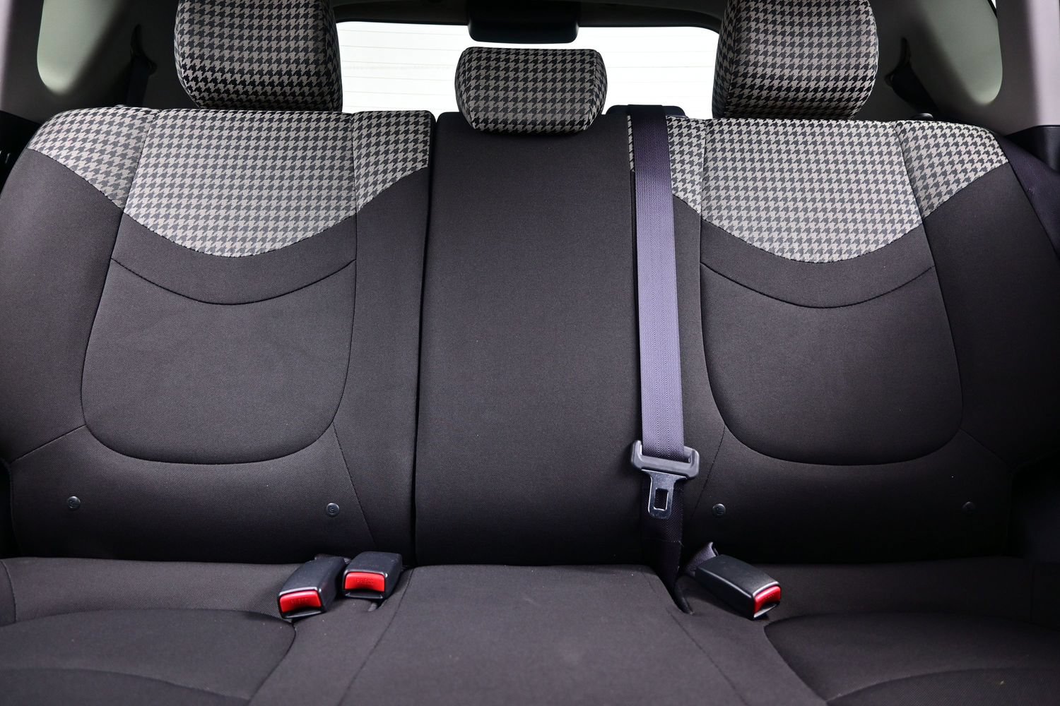 Used 2012 Kia Soul ! FWD image 15