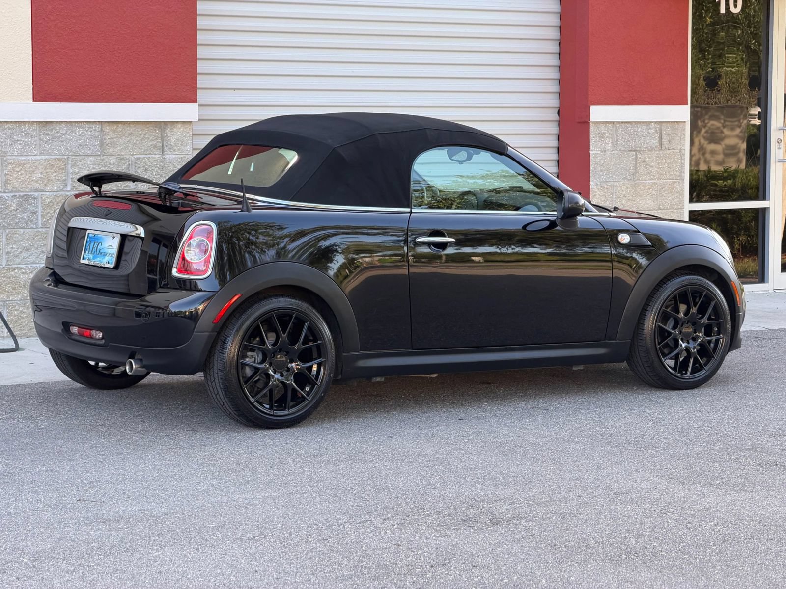 Used 2013 MINI Cooper Roadster FWD image 10