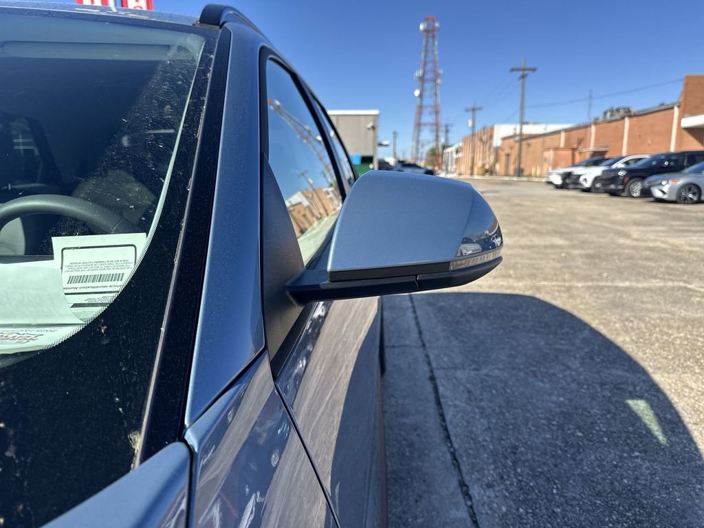 Used 2025 Hyundai Ioniq 5 SEL image 11