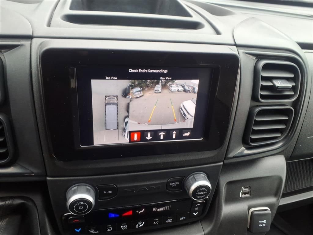 Used 2023 RAM ProMaster 3500 w/ Driver Convenience Group image 20