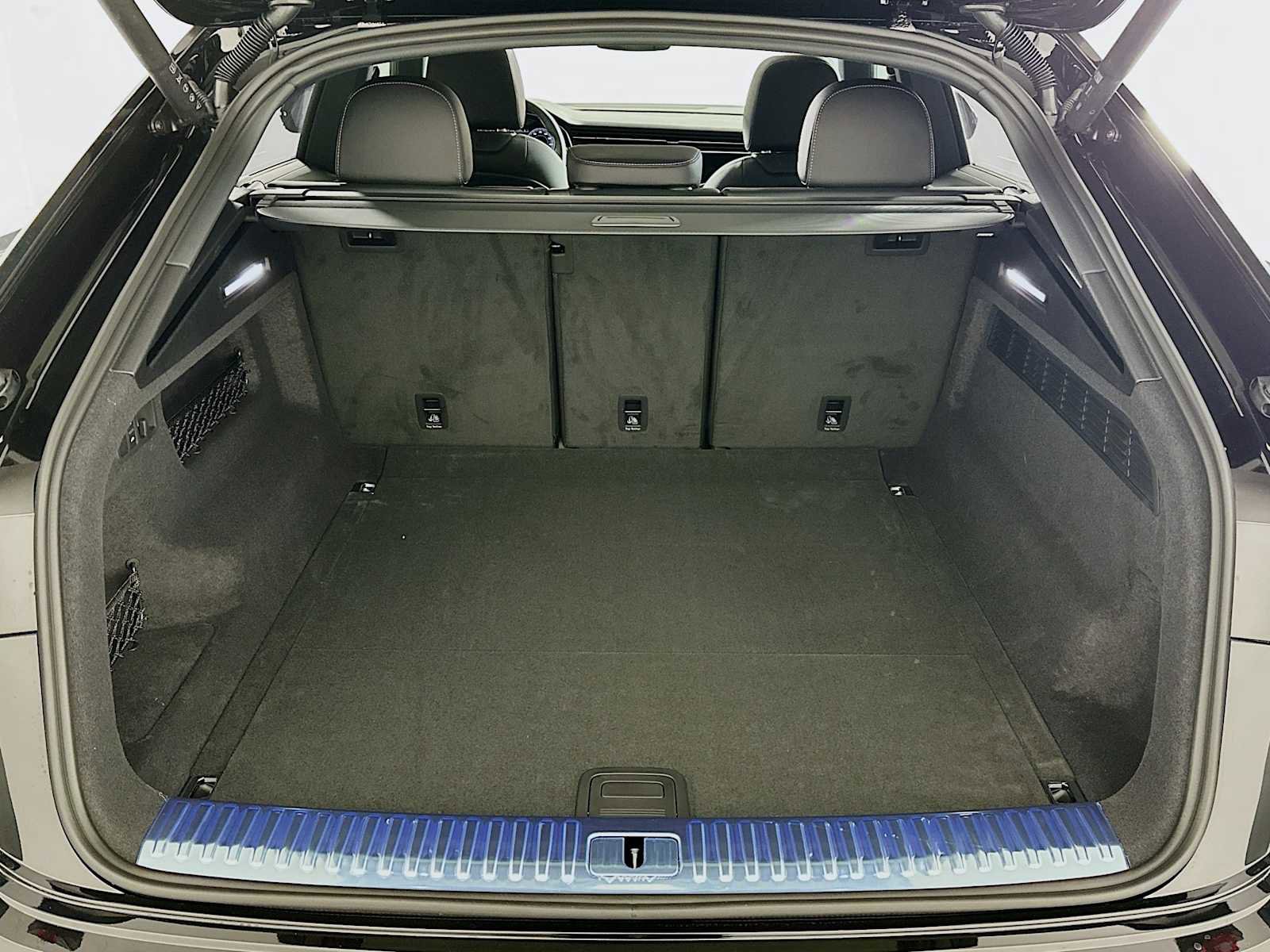 New 2026 Audi Q8 Premium Plus image 25