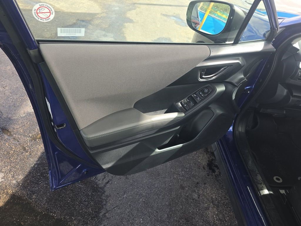 Used 2024 Subaru Crosstrek 2.0i Premium image 7