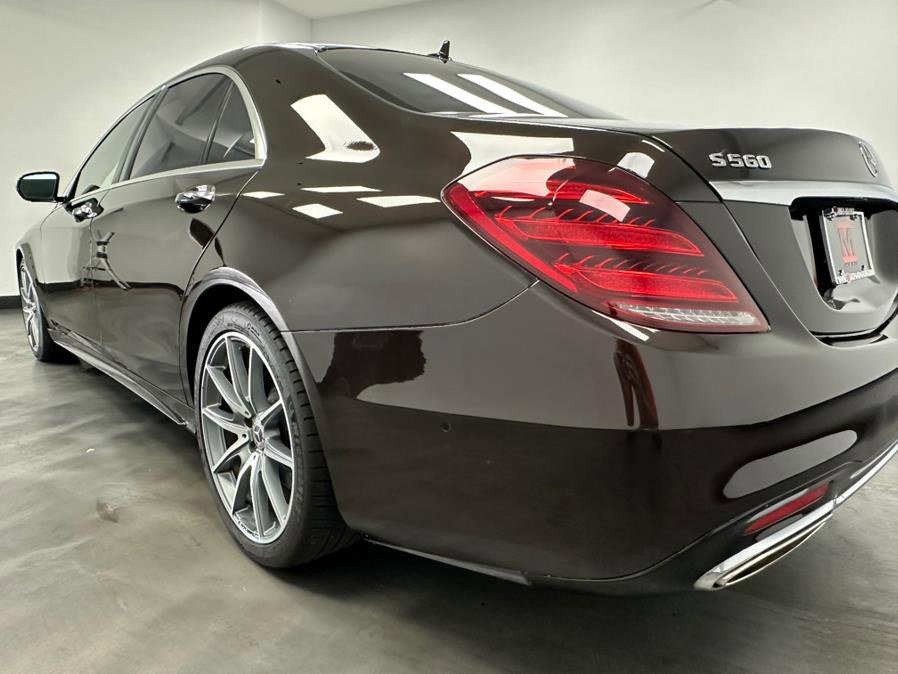 Used 2018 Mercedes-Benz S 560 4MATIC Sedan w/ AMG Line Exterior image 28