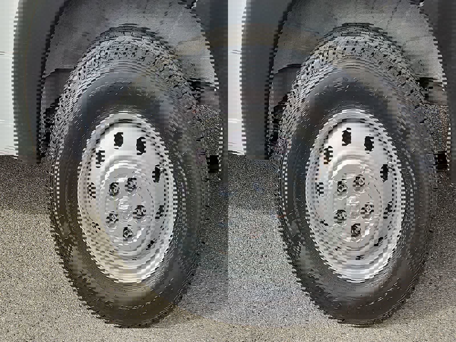 Used 2023 RAM ProMaster 3500 w/ Driver Convenience Group image 15