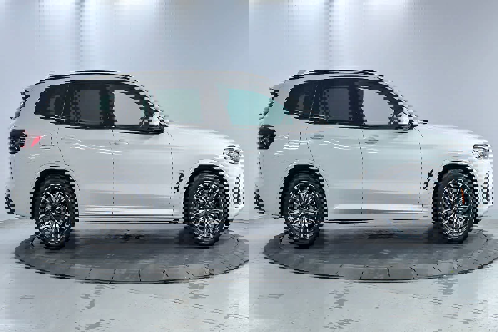 Used 2023 BMW X3 xDrive30i w/ M Sport Package image 8