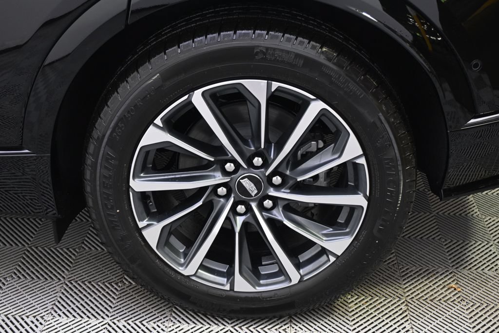 New 2026 Cadillac Lyriq Premium Sport w/ LPO, Floor Liner Package AWD/4WD image 20