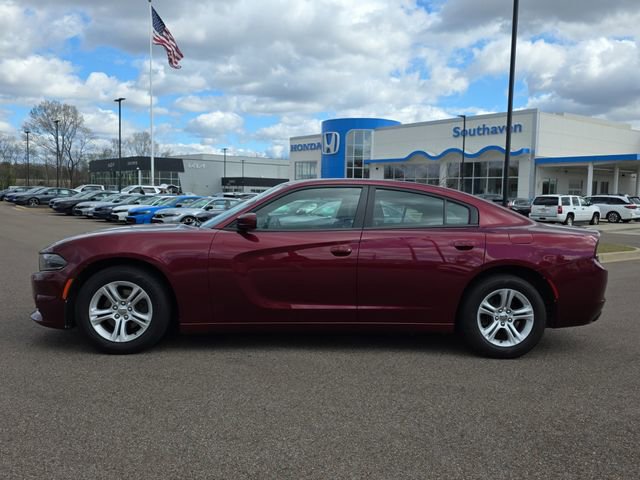 Used 2020 Dodge Charger SXT w/ Leather Interior Group image 6