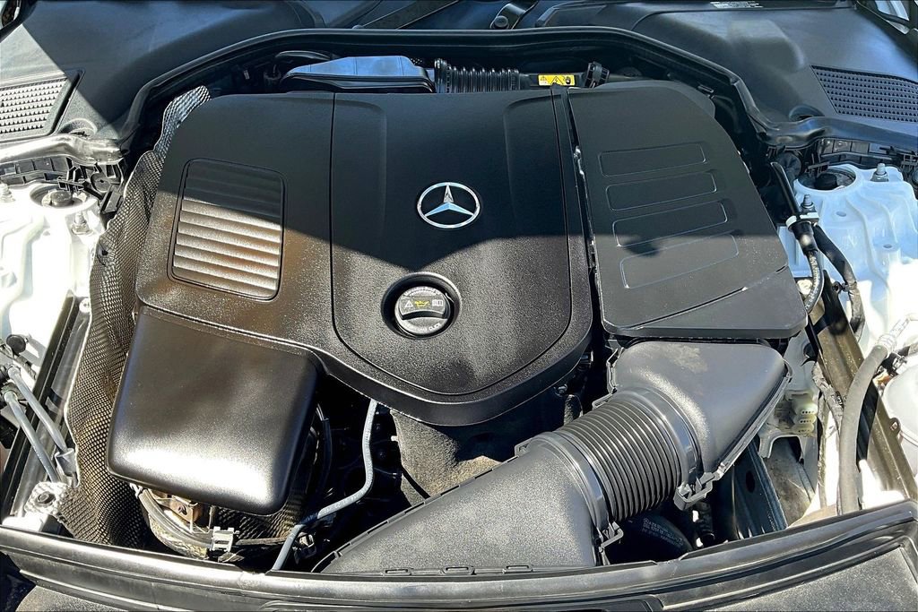 Certified 2023 Mercedes-Benz C 300 4MATIC Sedan image 9