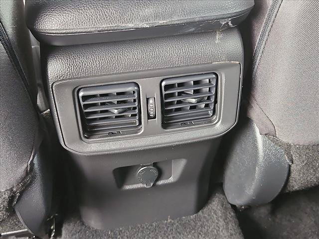 Used 2025 Toyota RAV4 LE AWD/4WD image 23