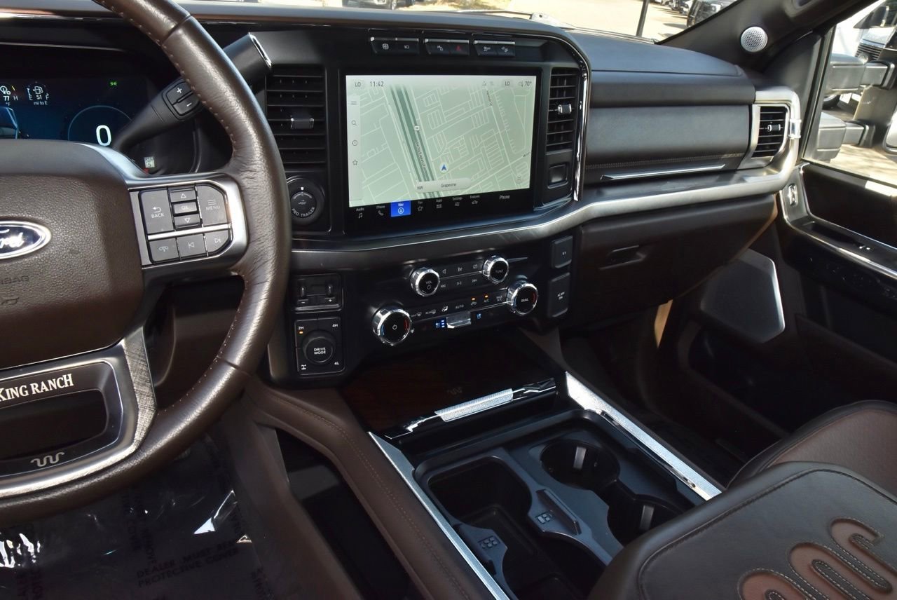 Used 2023 Ford F250 King Ranch w/ Chrome Package image 26