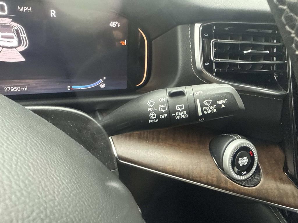 Used 2023 Jeep Grand Wagoneer 4WD image 30